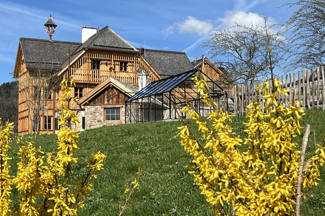 Schmiedgut garten fruehling – Urlaubsinspiration, Schmiedgut Bad Aussee