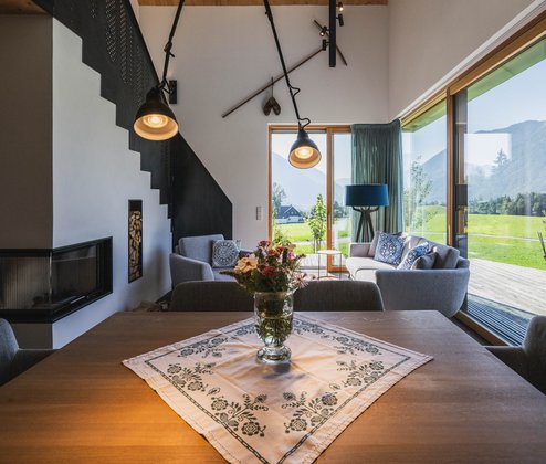 Schmiedgut waldundwiese modernes design chalet kamin – Wald & Wiese, Schmiedgut Bad Aussee