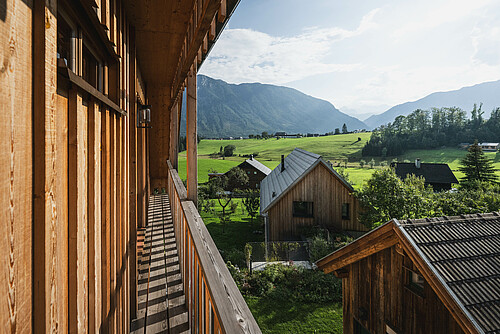 Schmiedgut dirndlpracht schlafzimmer 1 balkon aussicht suedseitig – Sommer, Schmiedgut Bad Aussee